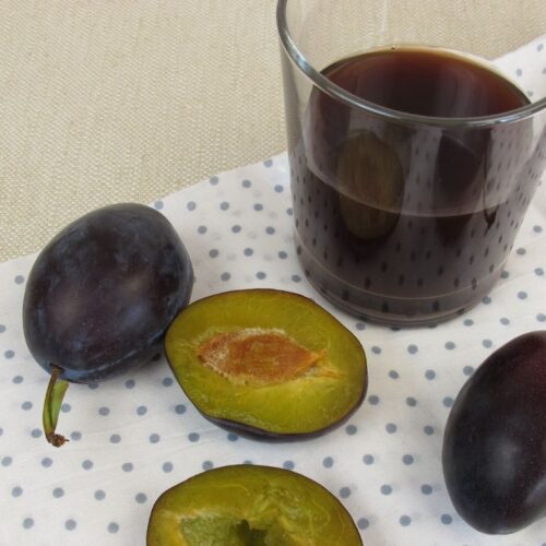 prunes juice in the glass.